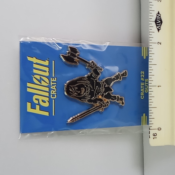 NIP Fallout Pin #22 - Picture 2 of 3